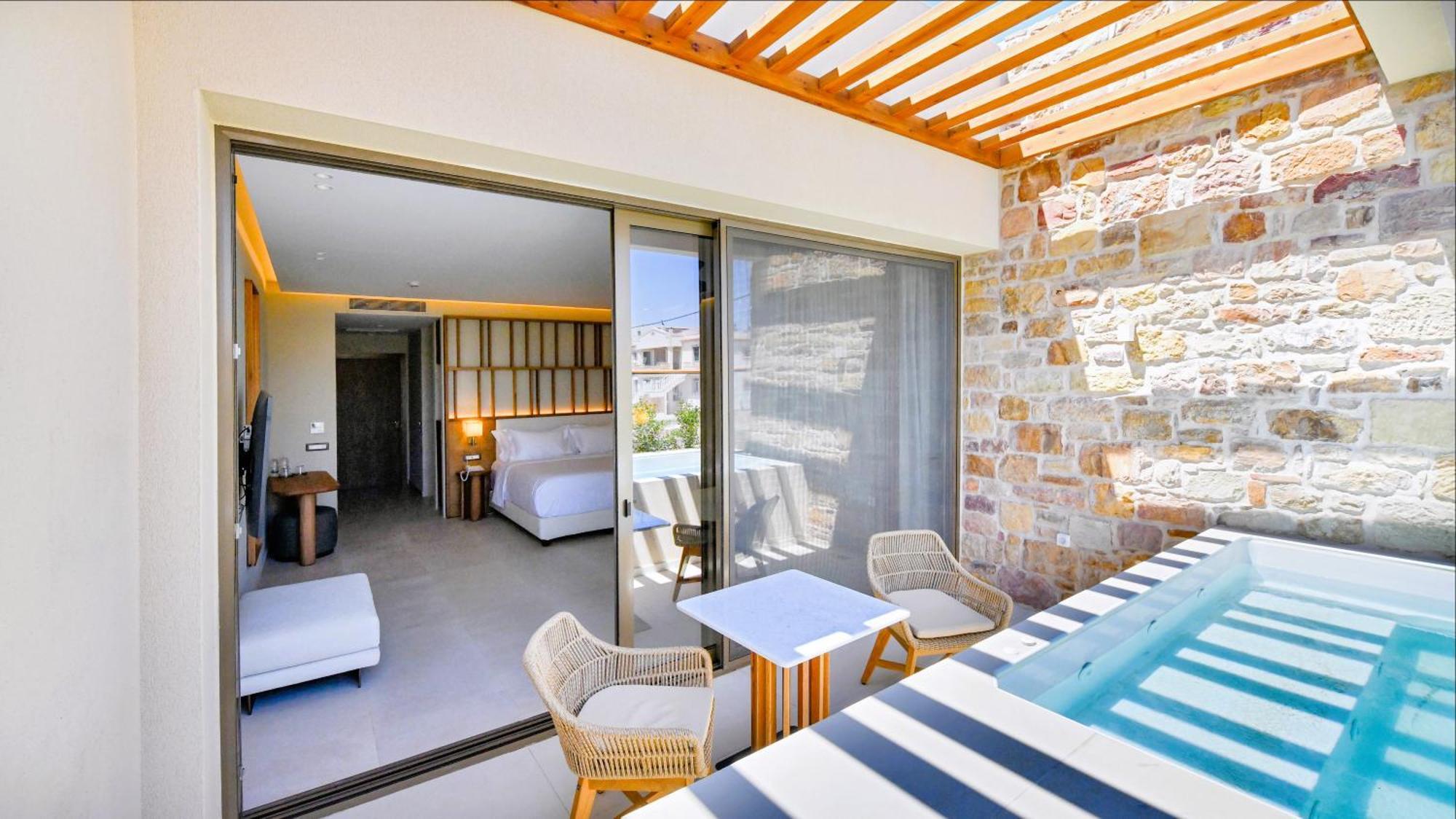Royal Pearl Island Chios Hotel And Spa Екстер'єр фото