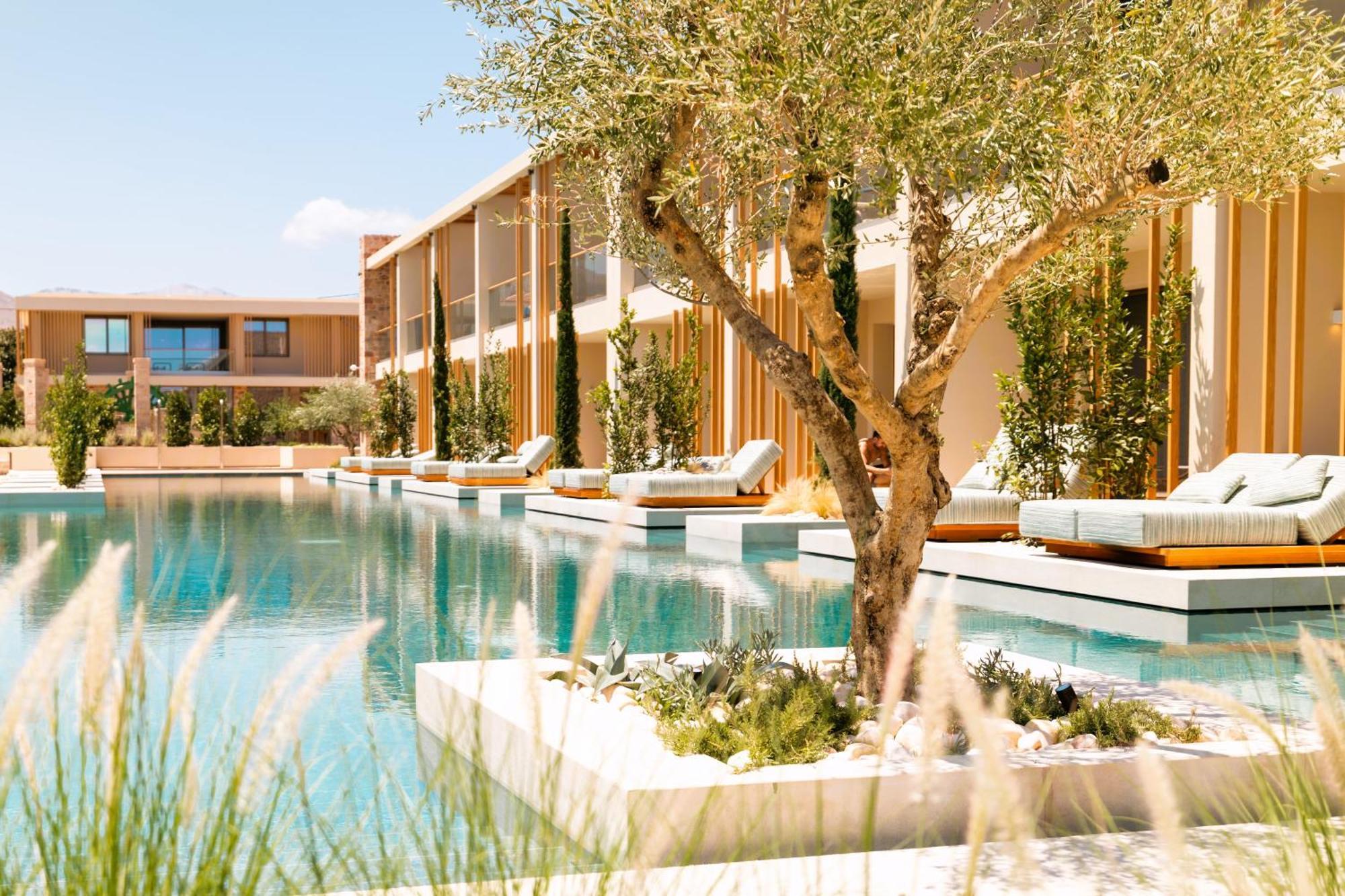 Royal Pearl Island Chios Hotel And Spa Екстер'єр фото